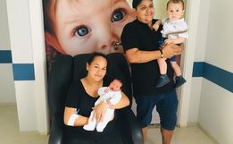 Primeiro e último bebê nascidos no Hospital de Dionísio Cerqueira em 2019 são da mesma família