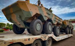 Exército Brasileiro moderniza frota com novos blindados Guarani em SMO