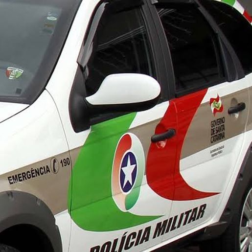 PM de folga salva mulher que estava se afogando no lago internacional