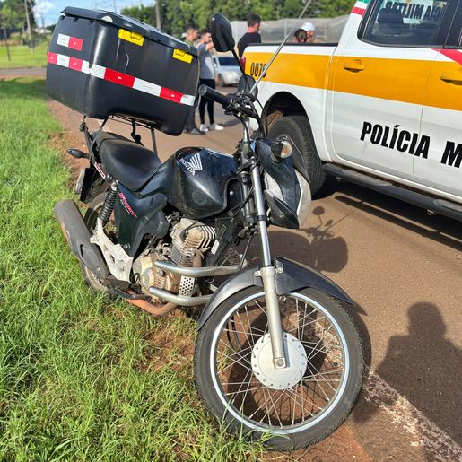 Colisão traseira deixa motociclista ferido na SC-163, em São Miguel do Oeste 