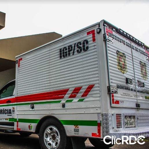 Jovem morre após ser atingido por chapa de mais de uma tonelada em empresa do Oeste de SC