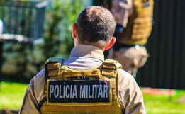 Estrangeiros são presos após pagarem compras com dinheiro falso em SMOeste 