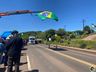 VÍDEO: Grupo realiza manifesto na SC 163, em Itapiranga