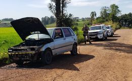 Motorista abandona veículo em chamas no interior de Tunápolis