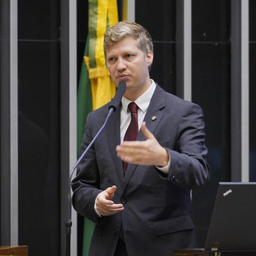 Deputado quer CPI para investigar abuso de autoridade de ministros do STF e do TSE