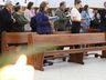 Sem procissão nas ruas, Corpus Christi é celebrado com tapetes dentro da igreja em SMO