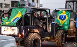 VÍDEO: “Carreata Patriota” é realizada em São Miguel do Oeste