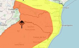 Inmet aumenta alerta de “perigo” e coloca mais de 200 cidades de SC em risco para tempestade