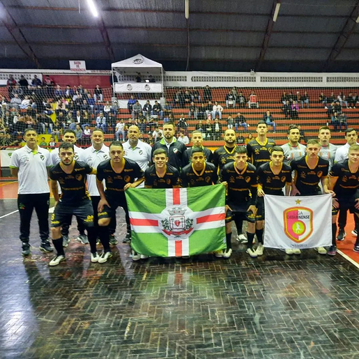 Equipes do Futsal JONI GOOL participam de vários jogos no final de semana