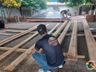 Expositores trabalham na instalação de estandes para a 15ª Efacitus