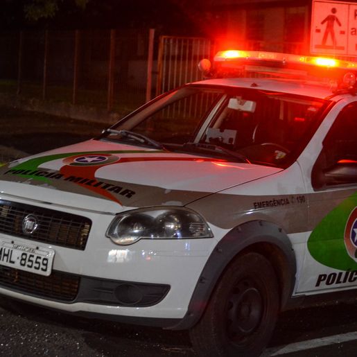 PM prende homem com mandado de prisão por disparo de arma de fogo 