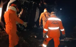 Acidente com van deixa 3 mortos e 6 feridos em rodovia do Ceará