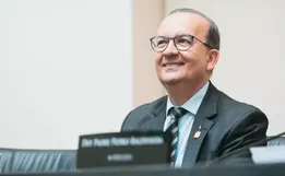 Jorginho põe reforma administrativa em prática e já empossa secretários