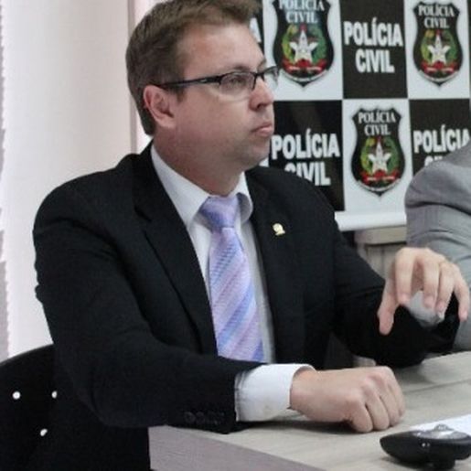 Delegado alerta para compartilhamento de fake news e golpes pelas redes sociais durante a quarentena
