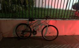 Ladrão embriagado furta bicicleta cai e fica ferido em SMOeste 