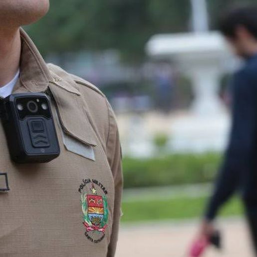 Homem é morto a golpes de faca na região Oeste