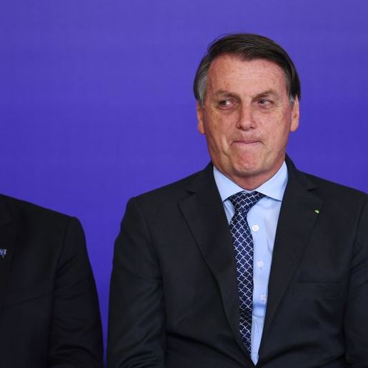 Bolsonaro diz que “vice é igual a cunhado, tem que aturar”
