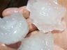 Temporal com chuva de granizo causa estragos no interior de Mondaí