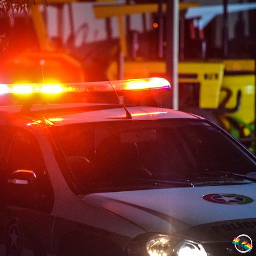 Mulher ajuda a manobrar veículo e morre atropelada em Maravilha
