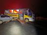 Colisão entre ônibus escolar e carro deixa duas vítimas leves na SC-283, em Palmitos