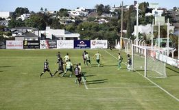 Guarani vira nos acréscimos e vence o Ipiranga pelo Estadual