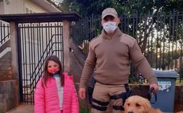 Polícia Militar realiza visita especial a menina que tinha medo da polícia