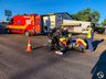  Motociclista fica gravemente ferido ao bater na lateral de carro na Willy Barth; Vídeo