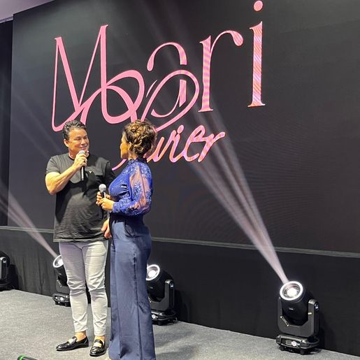 Renner e Mari Oliver ministram palestra motivacional em São Miguel do Oeste