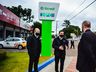 Sicredi entrega medidor de temperatura e relógio digital