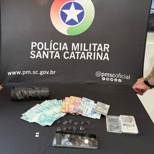 Duas mulheres são presas por tráfico e associação ao tráfico em São Miguel do Oeste