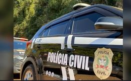 Irmãos são presos suspeitos de matar o pai com facão após briga por serviço em SC