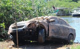 Corpo de empresário desaparecido é encontrado dentro de carro submerso