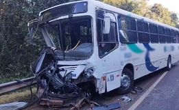 Morador de Vitorino morre em acidente na BR-158 e 18 pessoas ficam feridas
