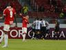 Com ajuda de gol contra, Inter empata com o Guaireña no Beira-Rio