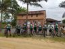 Grupo de amigos percorre ‘Vale Europeu’ de bicicleta