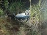 Saída de pista seguida de capotamento é registrado na BR 163