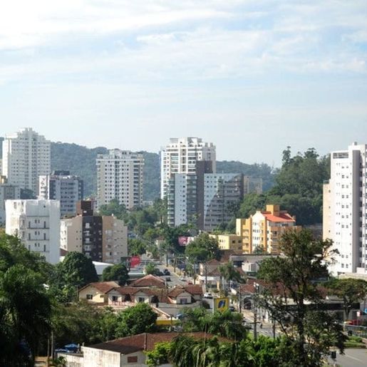 SC tem uma a cada quatro pessoas morando de aluguel, aponta IBGE