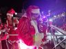 VÍDEO: Papai Noel é recebido com grande festa na praça central de São José do Cedro