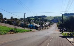 Nove famílias recebem escrituras da extinta COHAB em São José do Cedro