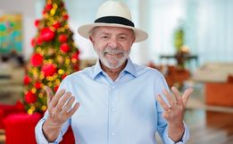 Lula faz pronunciamento de Natal em rede nacional de TV e rádio