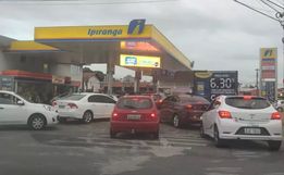 Postos de combustíveis são autuados por reajuste de preço antecipado em SC