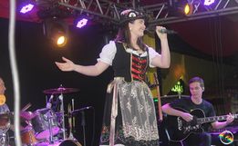 Festival da Canção Alemã Municipal e Regional reúne 26 calouros; fotos