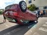 Colisão seguida de capotamento é registrada no centro de SJCedro