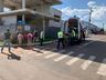 Casal fica ferido em queda de motocicleta