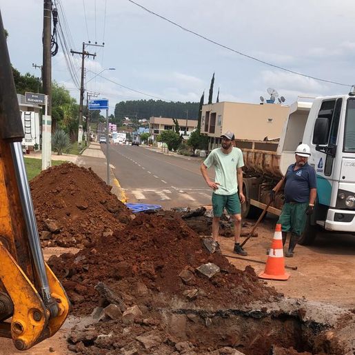 Falta de água deve ser solucionado até o meio-dia deste domingo em SMOeste