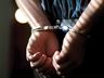 Homem é preso suspeito de estuprar a filha no Oeste