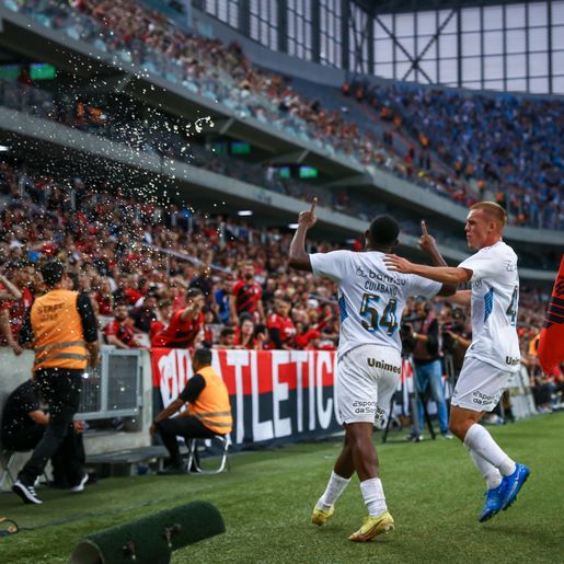 Time misto do Grêmio surpreende e vence o Athético em Curitiba