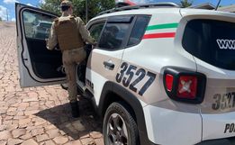 Mulheres entram em luta corporal após divergência sobre limpeza de casa