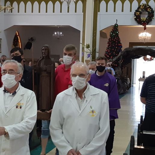 OUÇA: Missa festiva marca os 95 anos da paróquia de Itapiranga