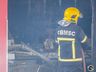 Bombeiros trabalham no rescaldo do incêndio no Super Vipi Center